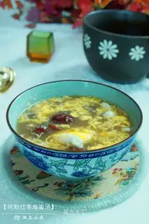 Ogly-poo egg soup
