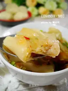 Hot cabbage and prawn