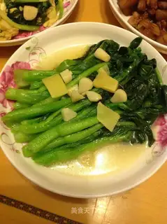 Garlic cabbage