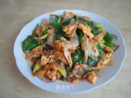 Onion fried eggs