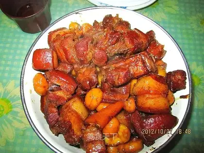 Scrambled meat