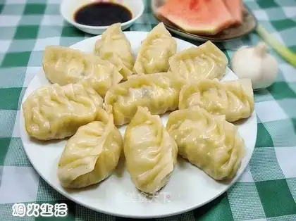 Plum dumplings