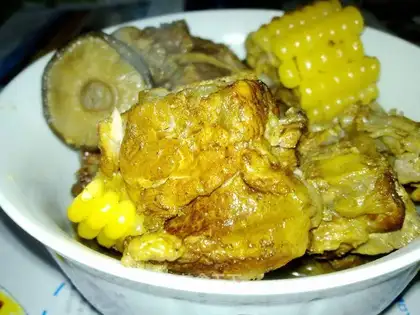braised pork ribs