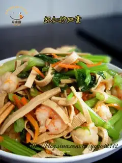 stir-fried shrimp with three vegetables