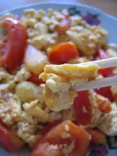 Scrambled egg with tomato
