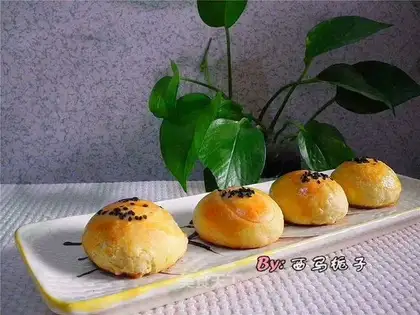Su style fresh meat mooncakes