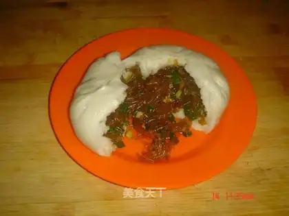 Traditional steamed buns