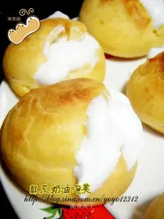 Crispy cream puffs