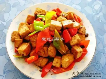 Sauce tofu with scallion oil