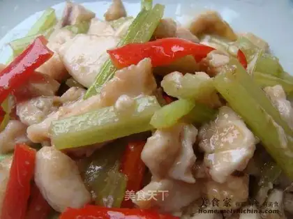 Shredded fish with celery