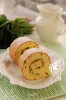 Cadass spinach roll