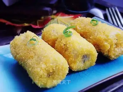 Souffle banana rolls