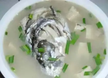 Fish head tofu soup
