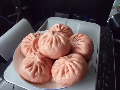 A sour bun