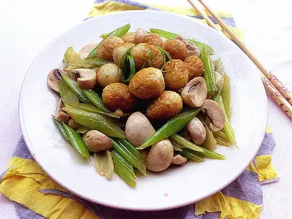 Mushroom quail egg