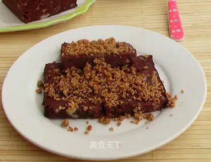 Pig blood cake