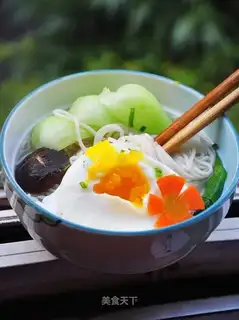 Chicken noodles
