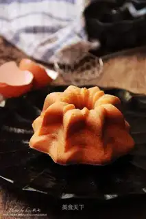 Elvis pounds cake