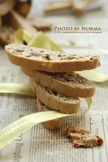 Nut cookies