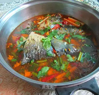 Spicy fish head tofu pot