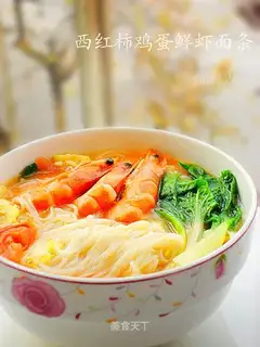 Tomato eggs and shrimp noodles