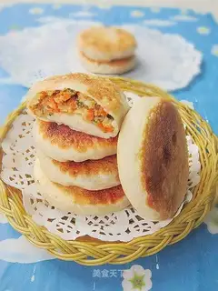 Carrot lamb pie