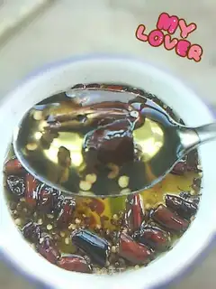 Homemade pepper oil