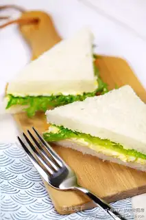 Egg sandwich
