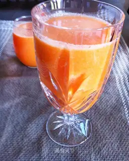 Carrot pineapple apple juice