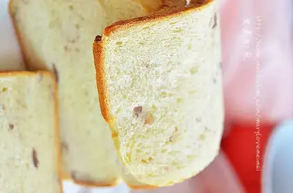 Soup bean toast
