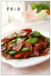 Fried bacon, Dutch beans