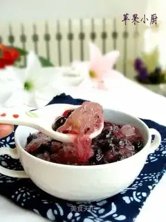 The silver spoon