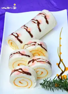 Cake rolls of clubs