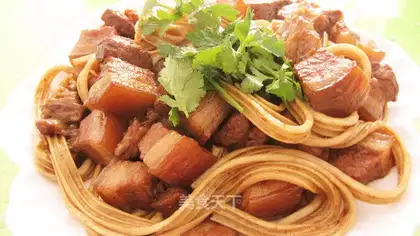 ♪ Red roasted meat ♪
