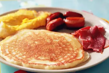 Soft American pancakes