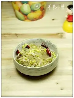 Soybean sprouts