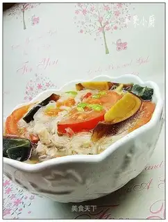 Tomato skin egg fan soup
