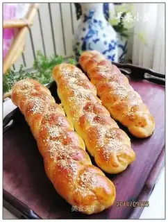 Coconut sesame braid bread