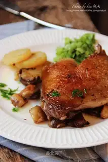 Oiled duck leg