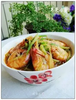 The radish fan shrimp