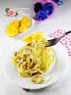 Cream bacon mushroom pasta