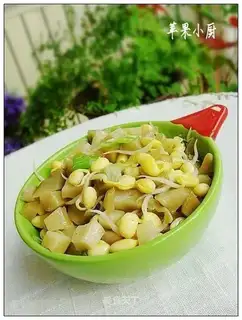 Soybean sprouts