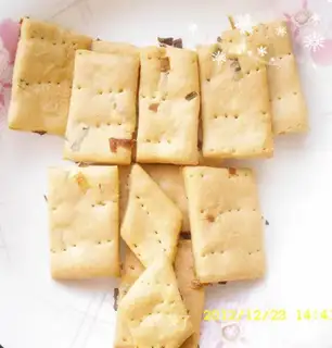 Onion soda cookies