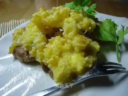 Apricot chicken steak