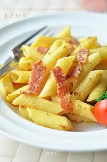 Bacon pasta