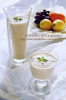 Banana monkey milkshake