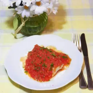 Tomato sauce halibut
