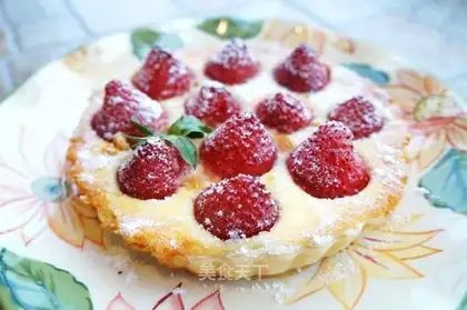 Strawberry cheese pie