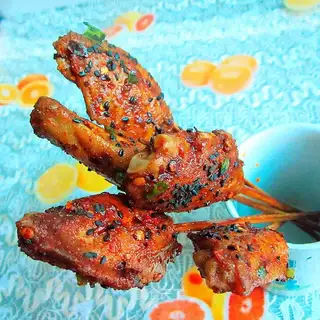 Roasted chicken wings