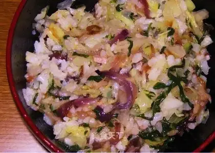 Onion with salted meat